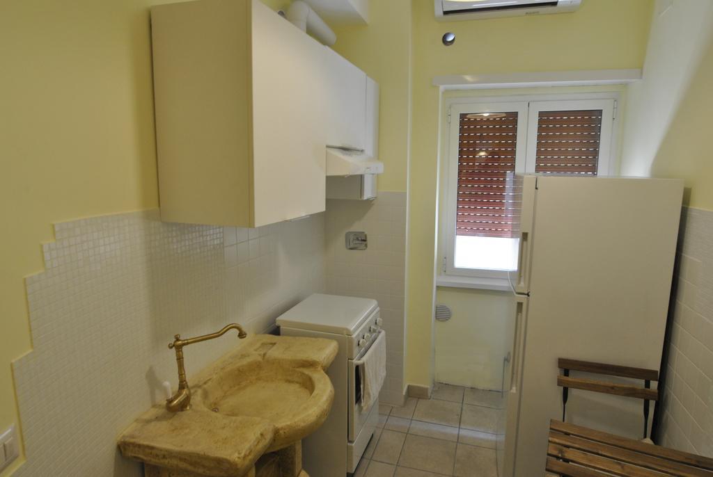 Tourist House Guest house Rome